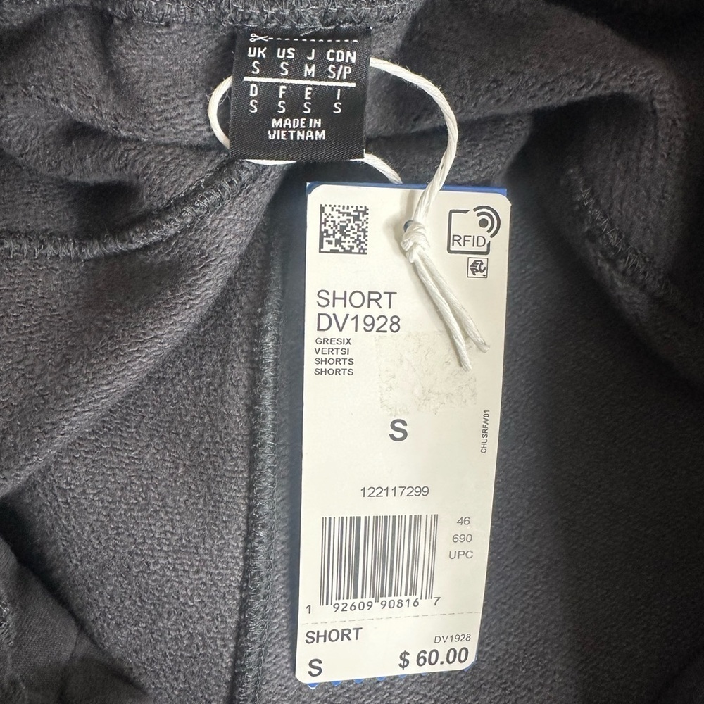 adidas Originals SHORT DV1928 Coal - Picture 4 of 7